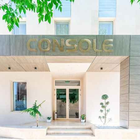 Hotel Console Слобозия Экстерьер фото